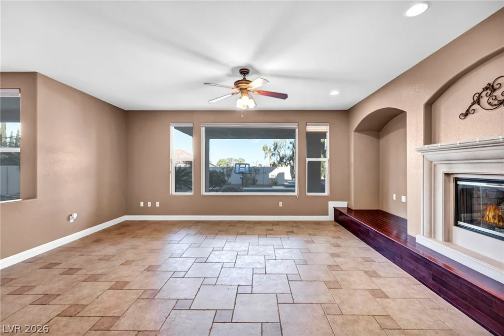 2982 Hammerwood, Las Vegas, NV 89135