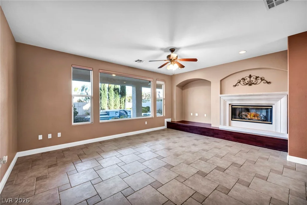 2982 Hammerwood, Las Vegas, NV 89135