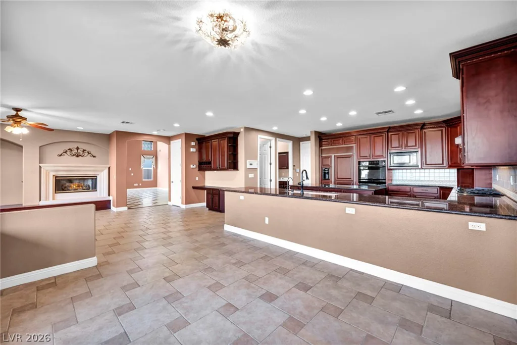 2982 Hammerwood, Las Vegas, NV 89135