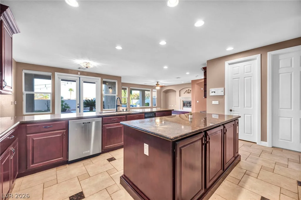 2982 Hammerwood, Las Vegas, NV 89135