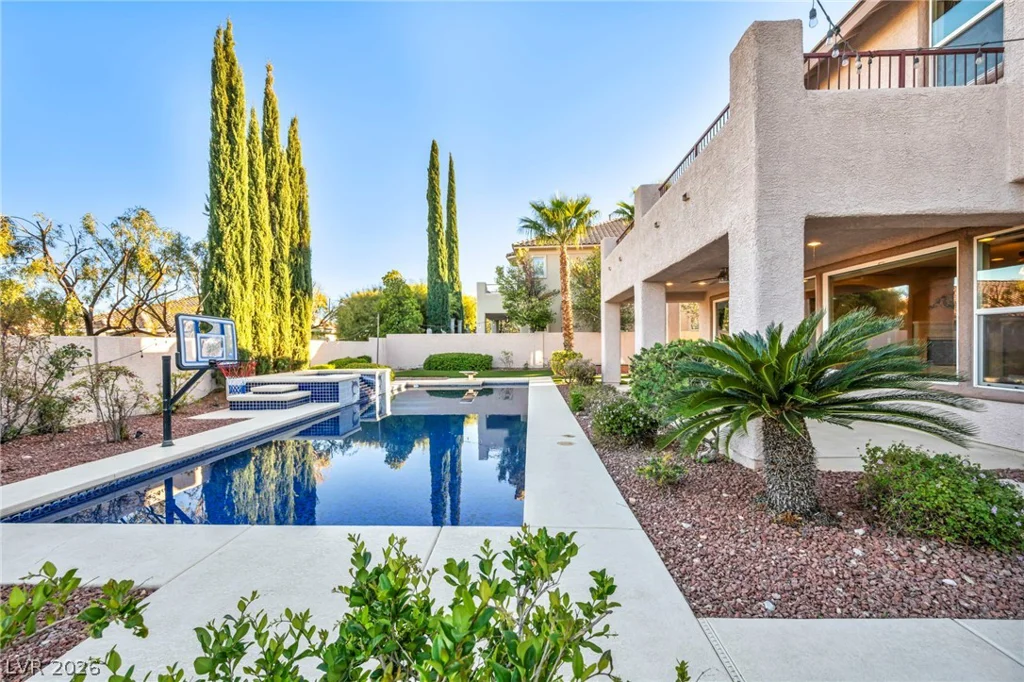 2982 Hammerwood, Las Vegas, NV 89135