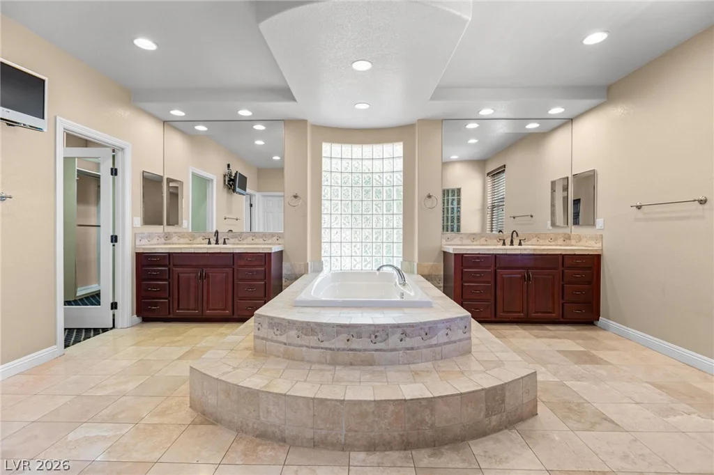 2982 Hammerwood, Las Vegas, NV 89135