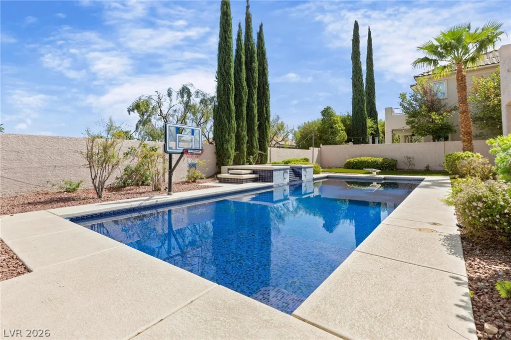 2982 Hammerwood, Las Vegas, NV 89135