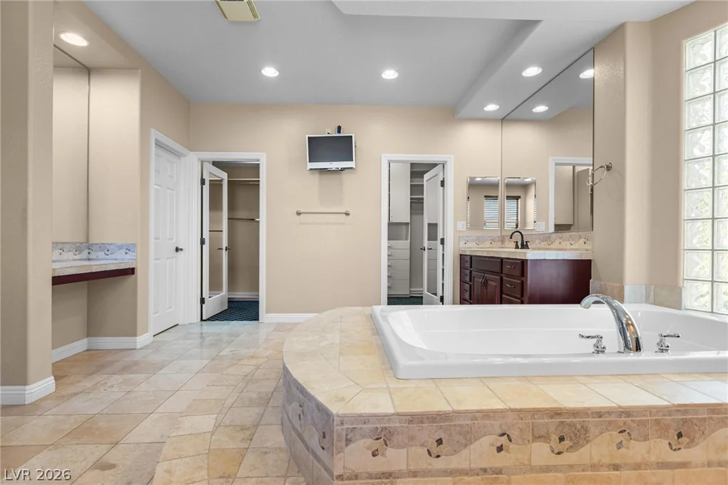 2982 Hammerwood, Las Vegas, NV 89135