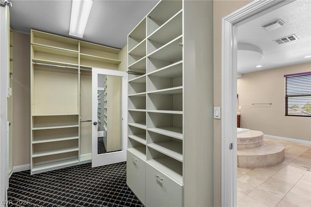 2982 Hammerwood, Las Vegas, NV 89135