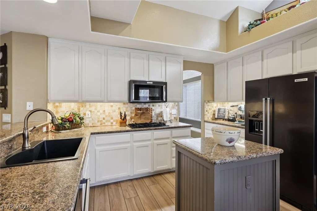 9421 Cedar Heights, Las Vegas, NV 89134