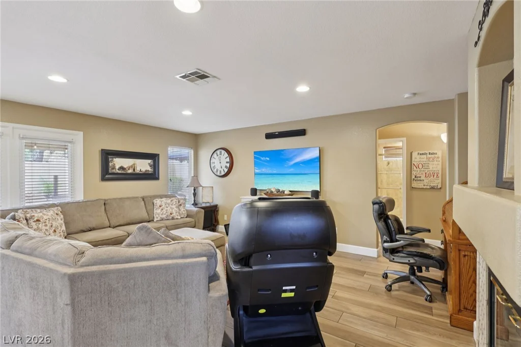 9421 Cedar Heights, Las Vegas, NV 89134