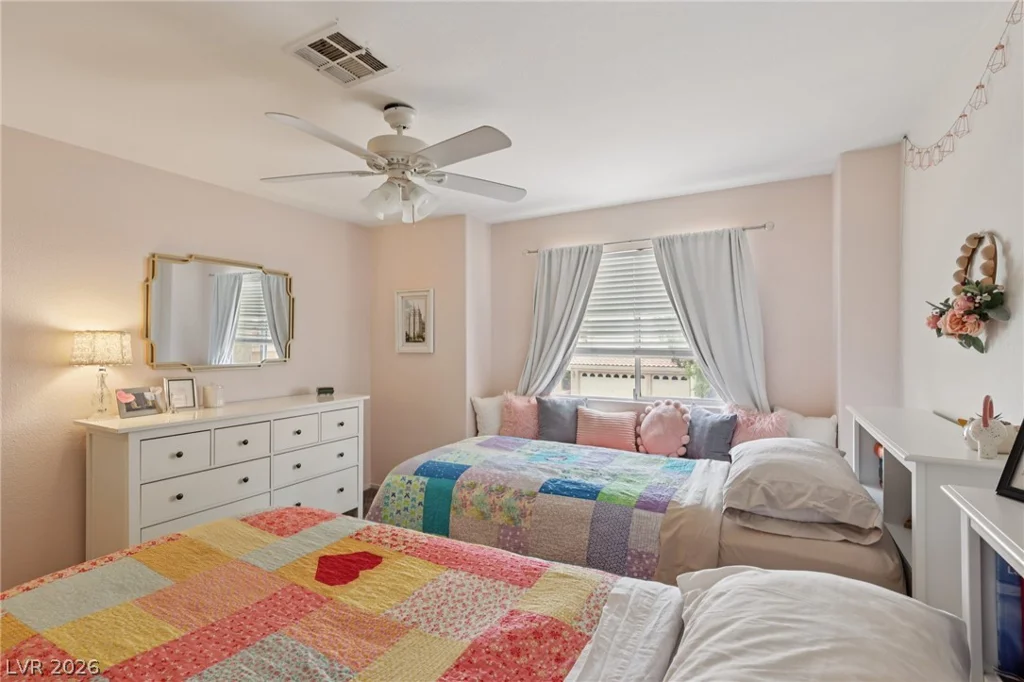 9421 Cedar Heights, Las Vegas, NV 89134