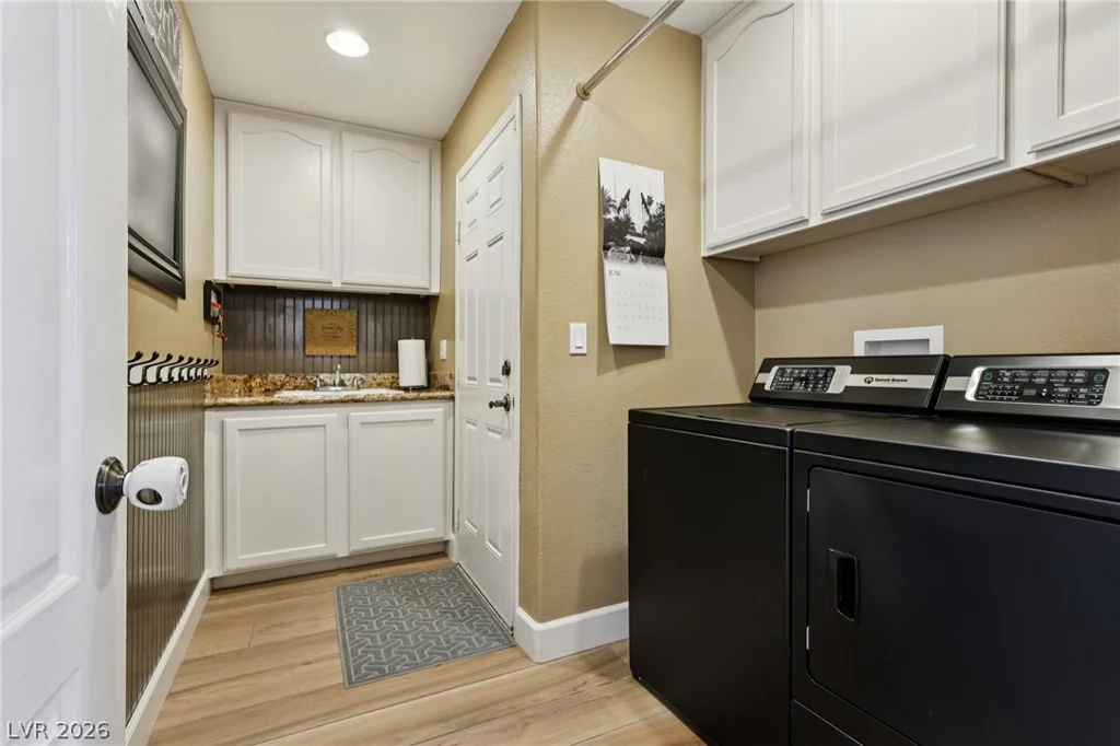 9421 Cedar Heights, Las Vegas, NV 89134