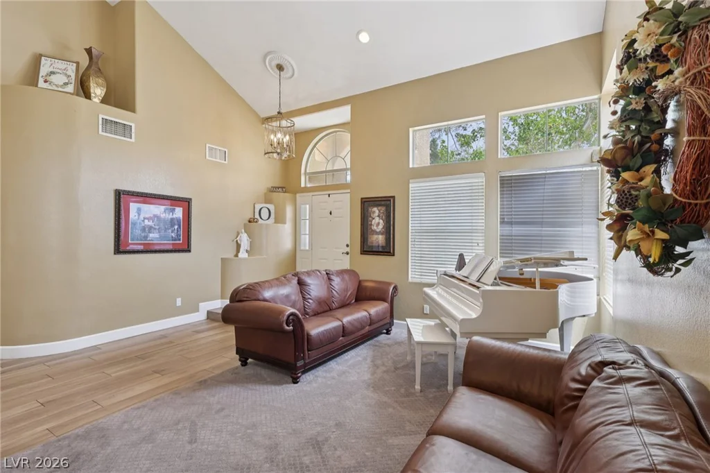 9421 Cedar Heights, Las Vegas, NV 89134