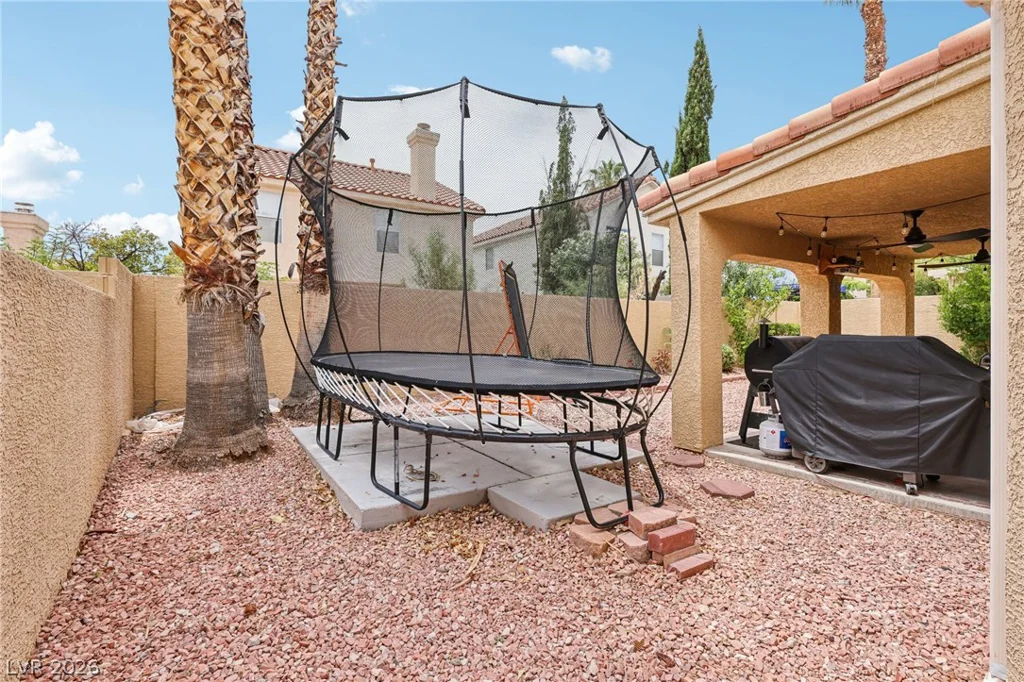 9421 Cedar Heights, Las Vegas, NV 89134