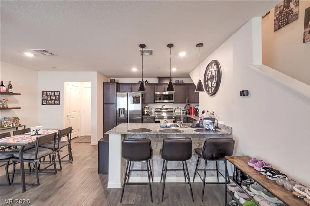 6816 Citron Mist, North Las Vegas, NV 89086