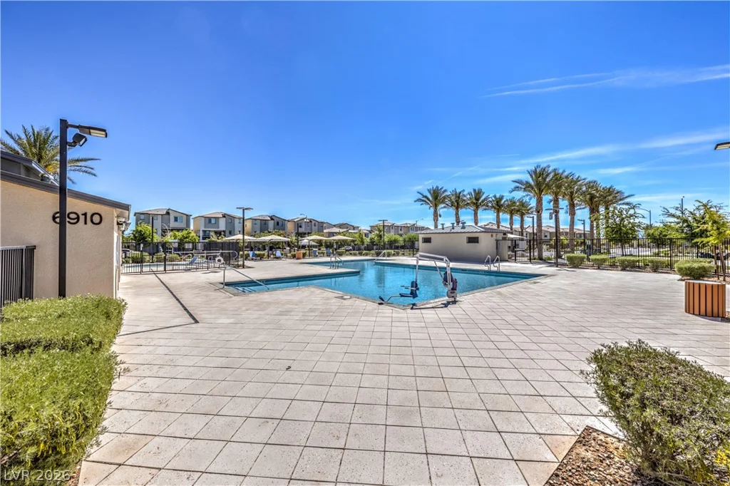 6816 Citron Mist, North Las Vegas, NV 89086