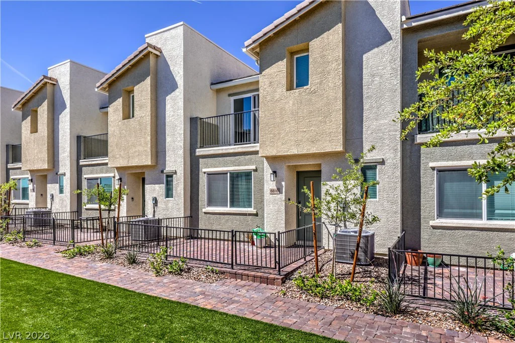 6816 Citron Mist, North Las Vegas, NV 89086