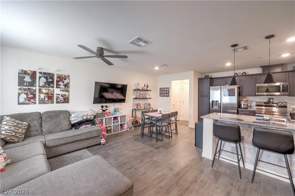 6816 Citron Mist, North Las Vegas, NV 89086