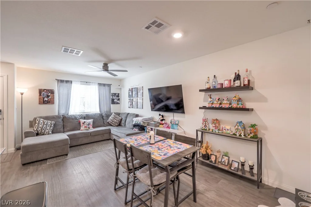 6816 Citron Mist, North Las Vegas, NV 89086