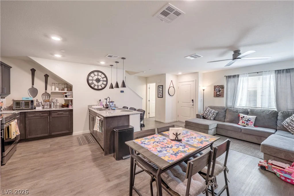 6816 Citron Mist, North Las Vegas, NV 89086