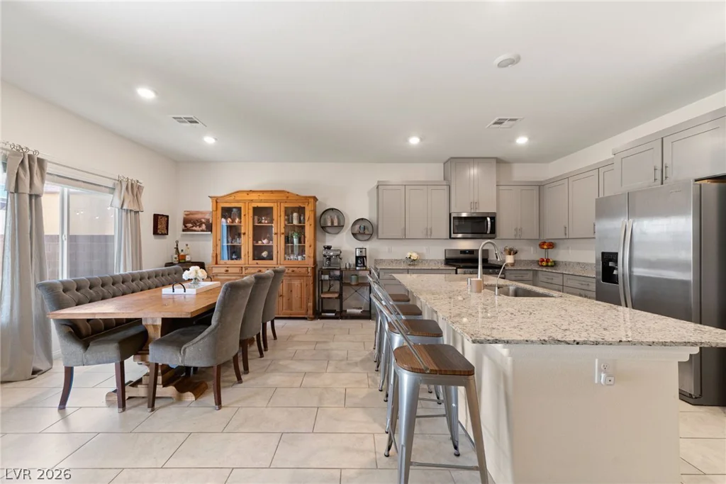 1892 Lawley Cove, North Las Vegas, NV 89084