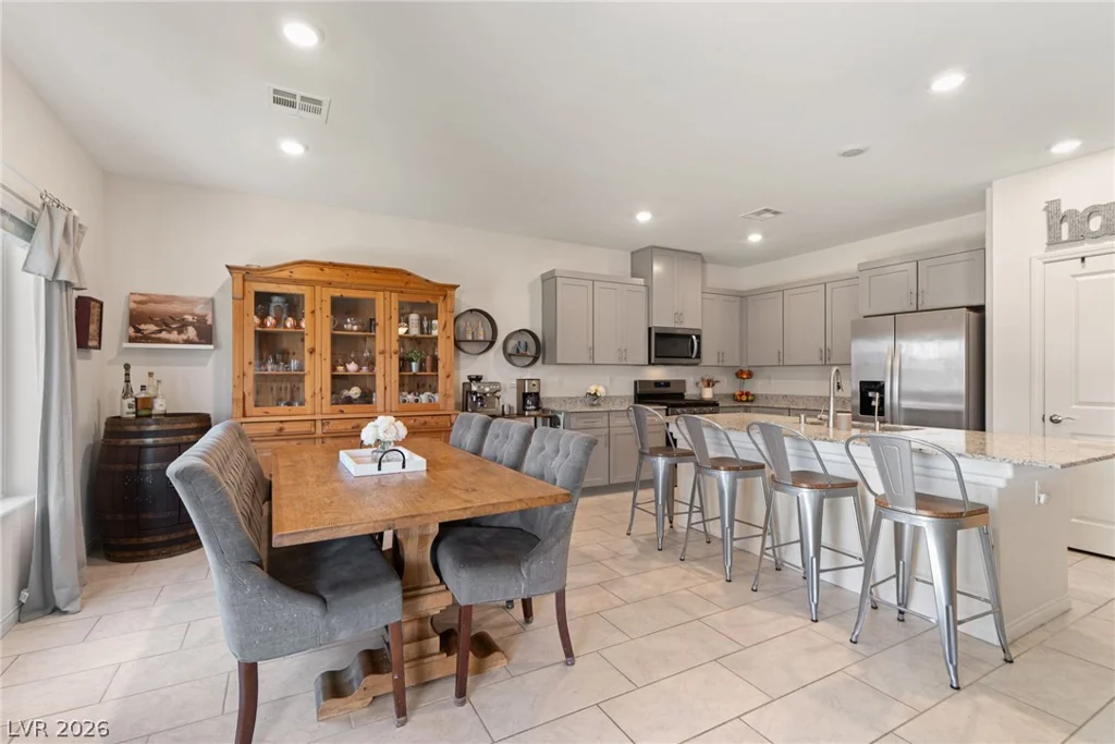 1892 Lawley Cove, North Las Vegas, NV 89084