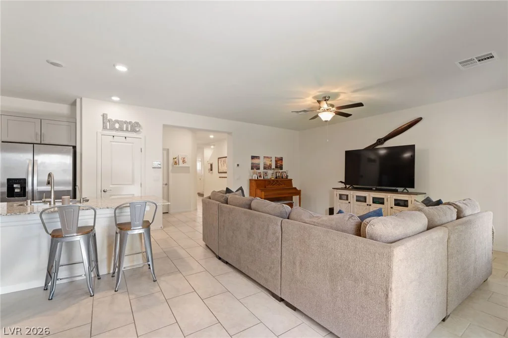 1892 Lawley Cove, North Las Vegas, NV 89084