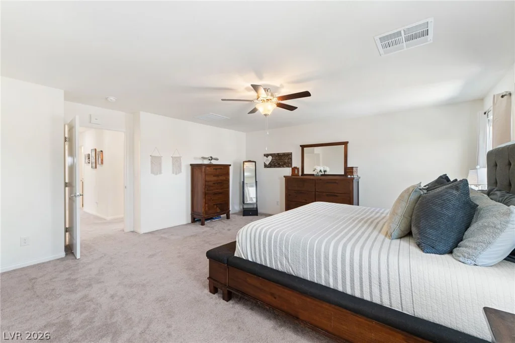 1892 Lawley Cove, North Las Vegas, NV 89084