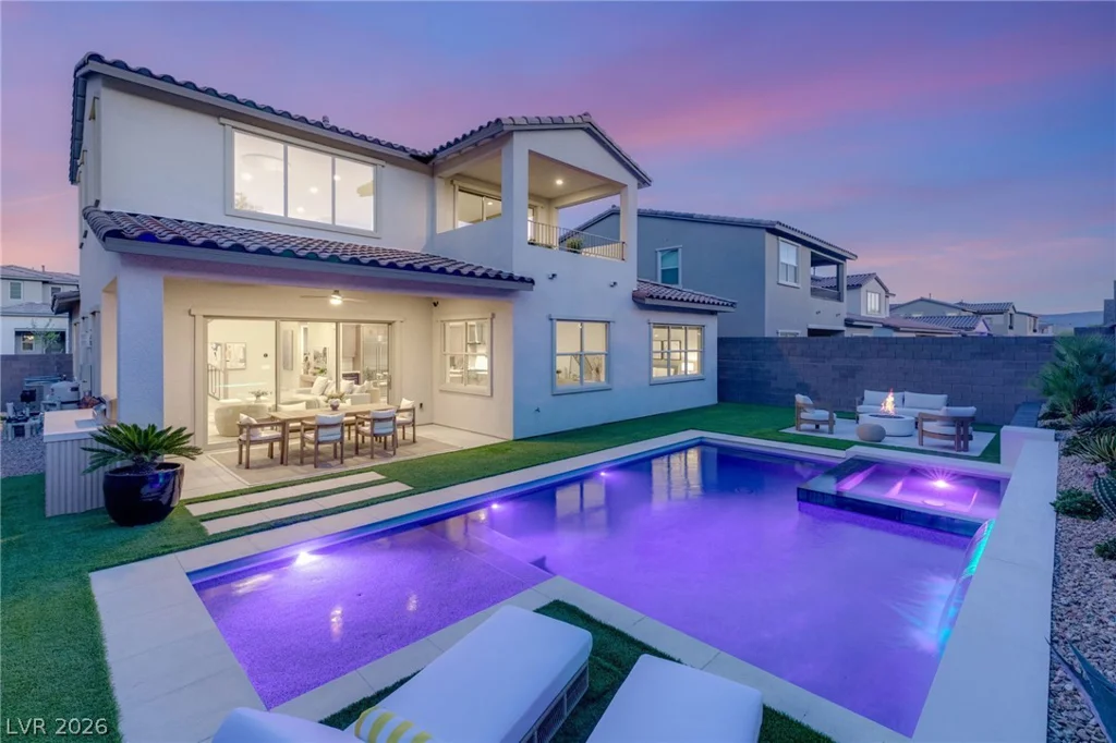 323 Malpaso, Las Vegas, NV 89138