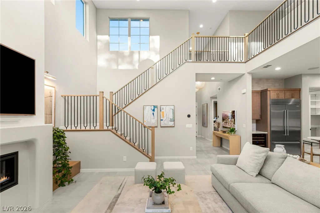 323 Malpaso, Las Vegas, NV 89138