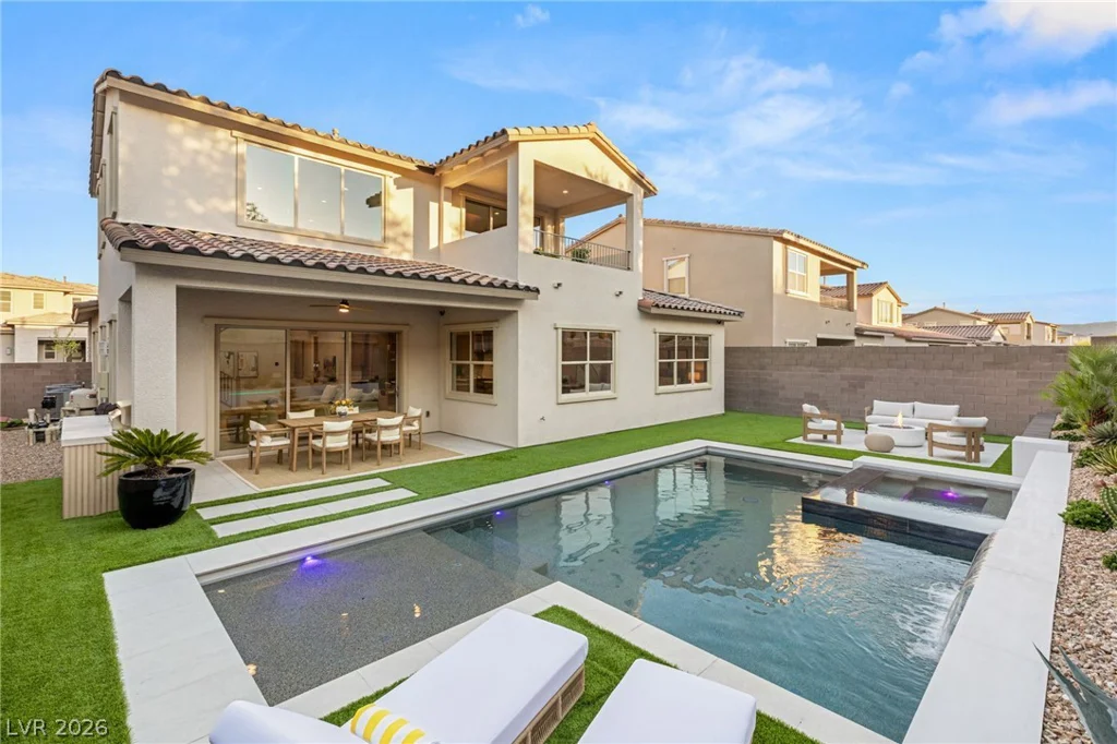 323 Malpaso, Las Vegas, NV 89138