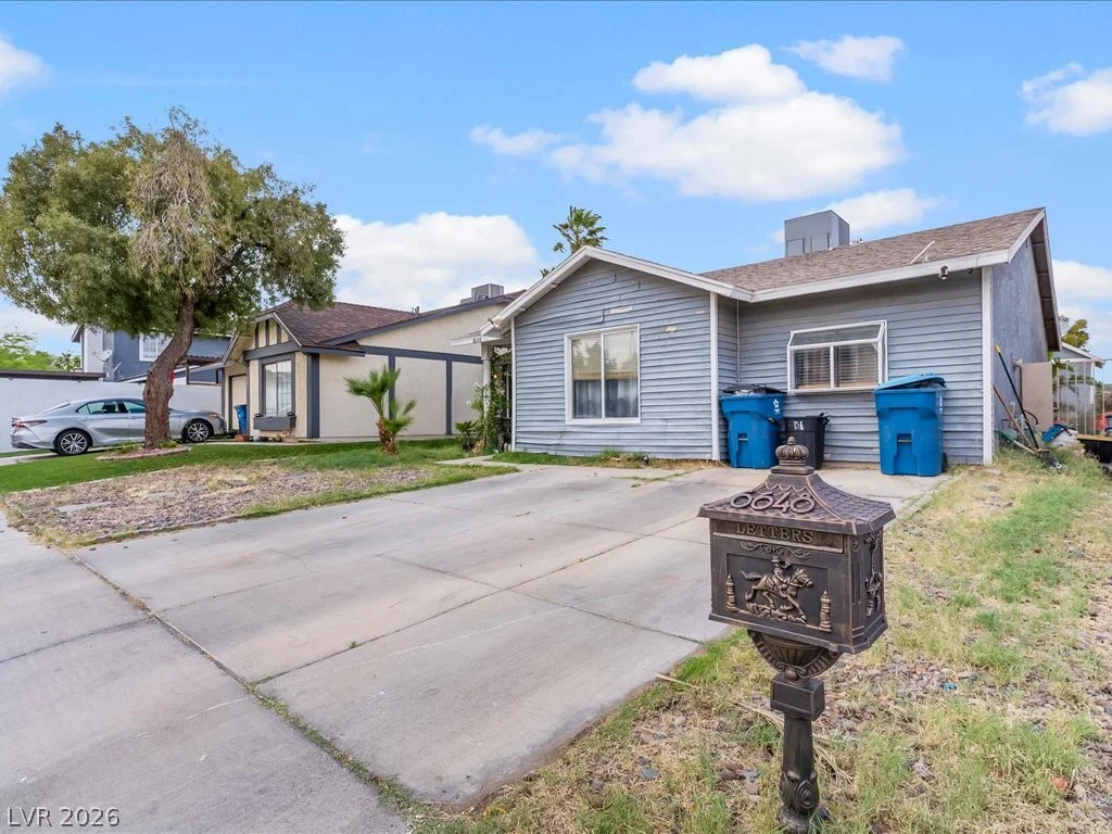 6648 Gazelle, Las Vegas, NV 89108