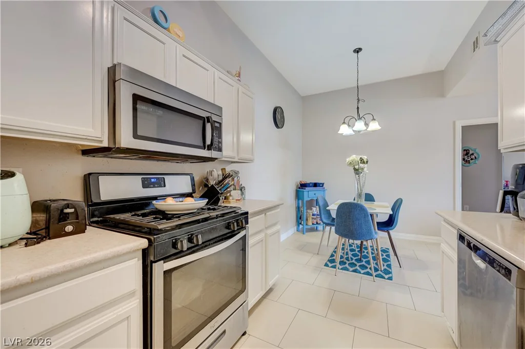 2305 Horizon Ridge, Henderson, NV 89052