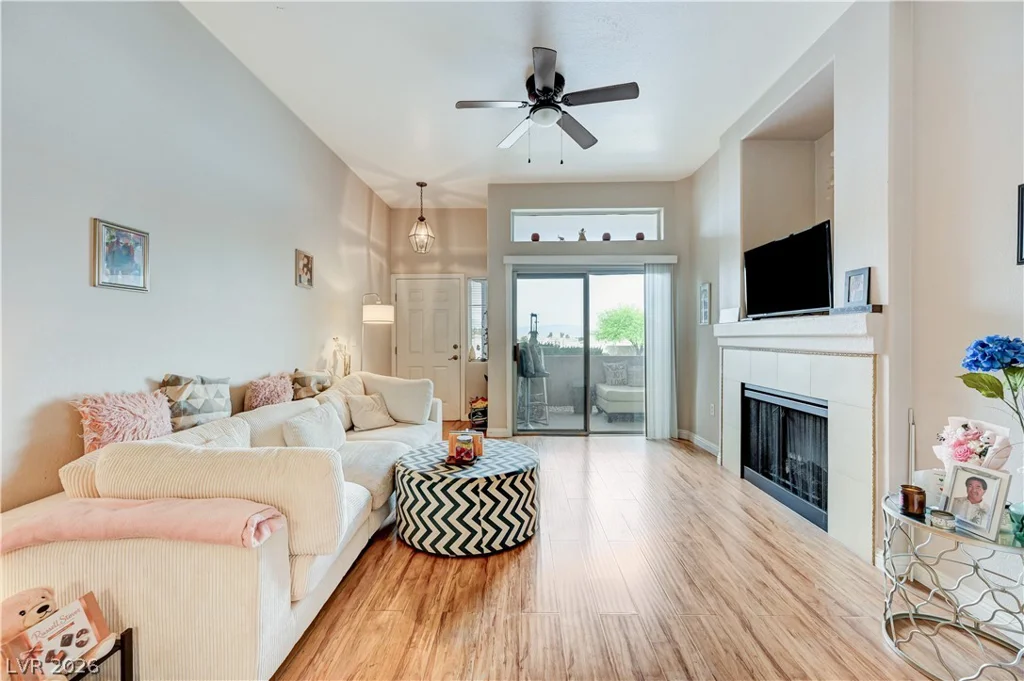 2305 Horizon Ridge, Henderson, NV 89052