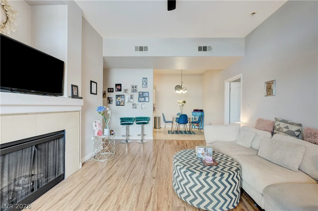 2305 Horizon Ridge, Henderson, NV 89052