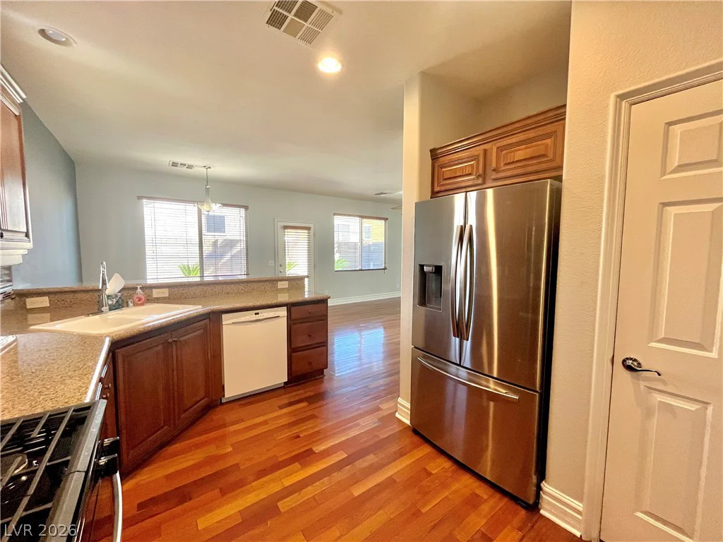 292 Soggy Ruff, Las Vegas, NV 89148