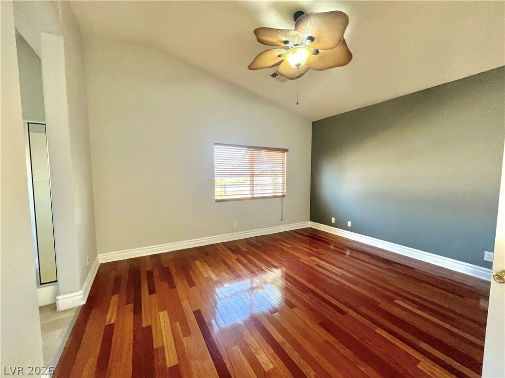 292 Soggy Ruff, Las Vegas, NV 89148