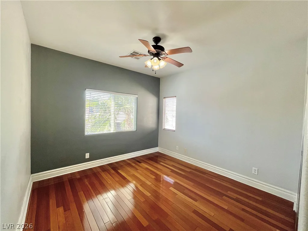 292 Soggy Ruff, Las Vegas, NV 89148