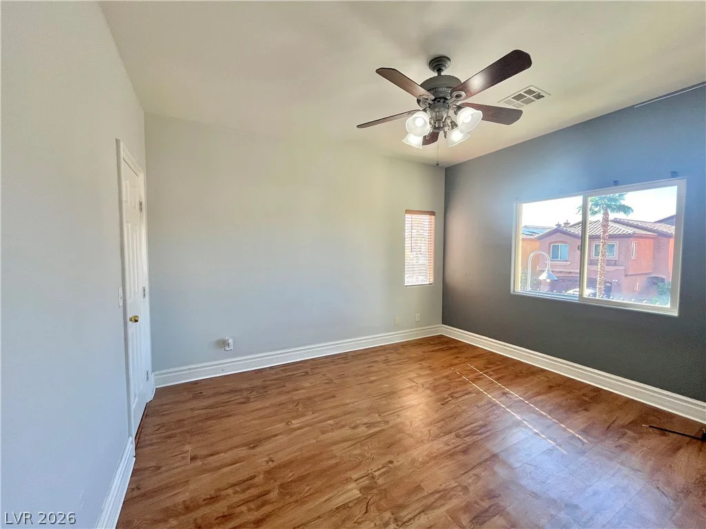 292 Soggy Ruff, Las Vegas, NV 89148