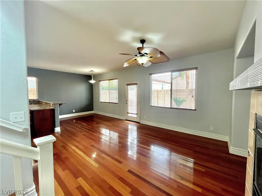 292 Soggy Ruff, Las Vegas, NV 89148