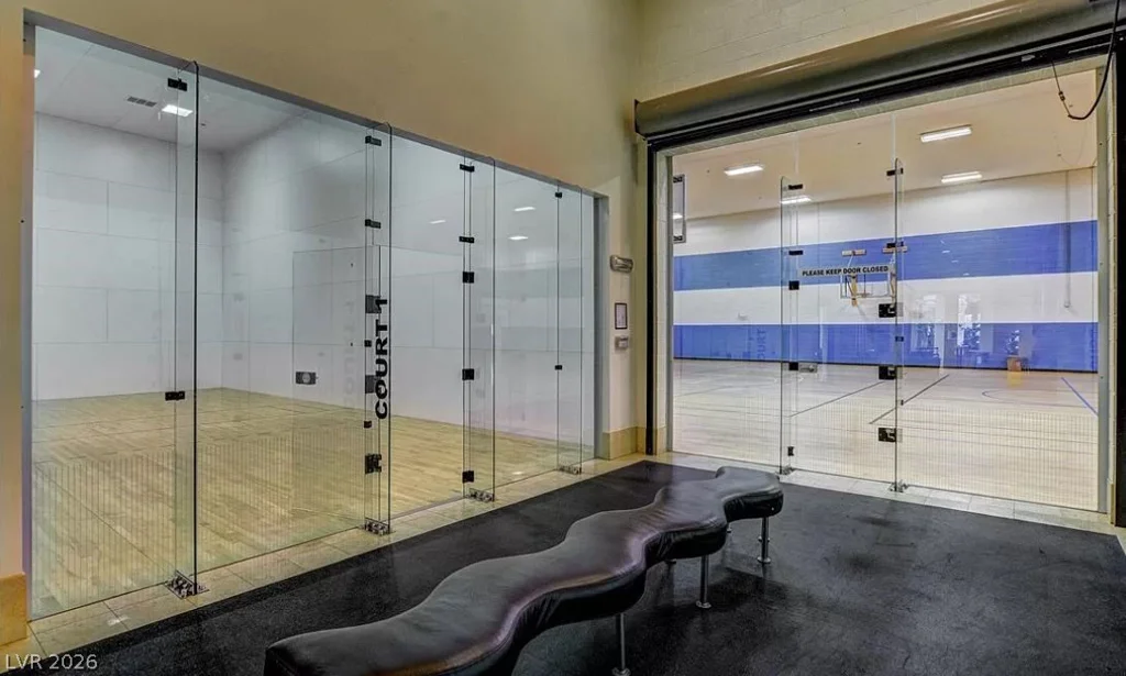 292 Soggy Ruff, Las Vegas, NV 89148