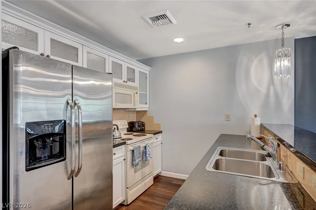 30 Strada Di Villaggio, Henderson, NV 89011