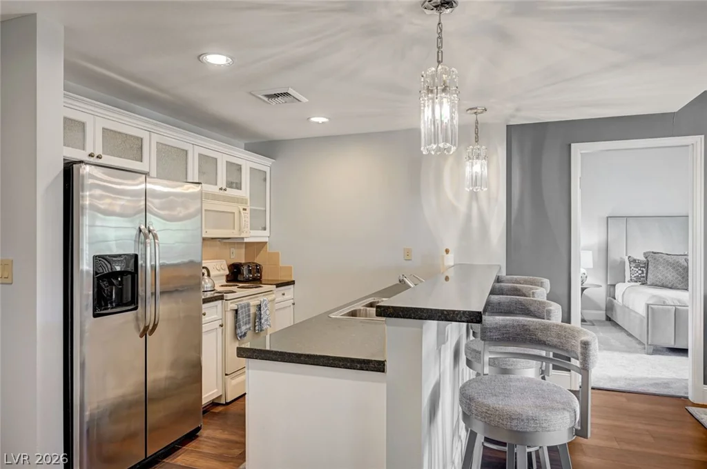 30 Strada Di Villaggio, Henderson, NV 89011