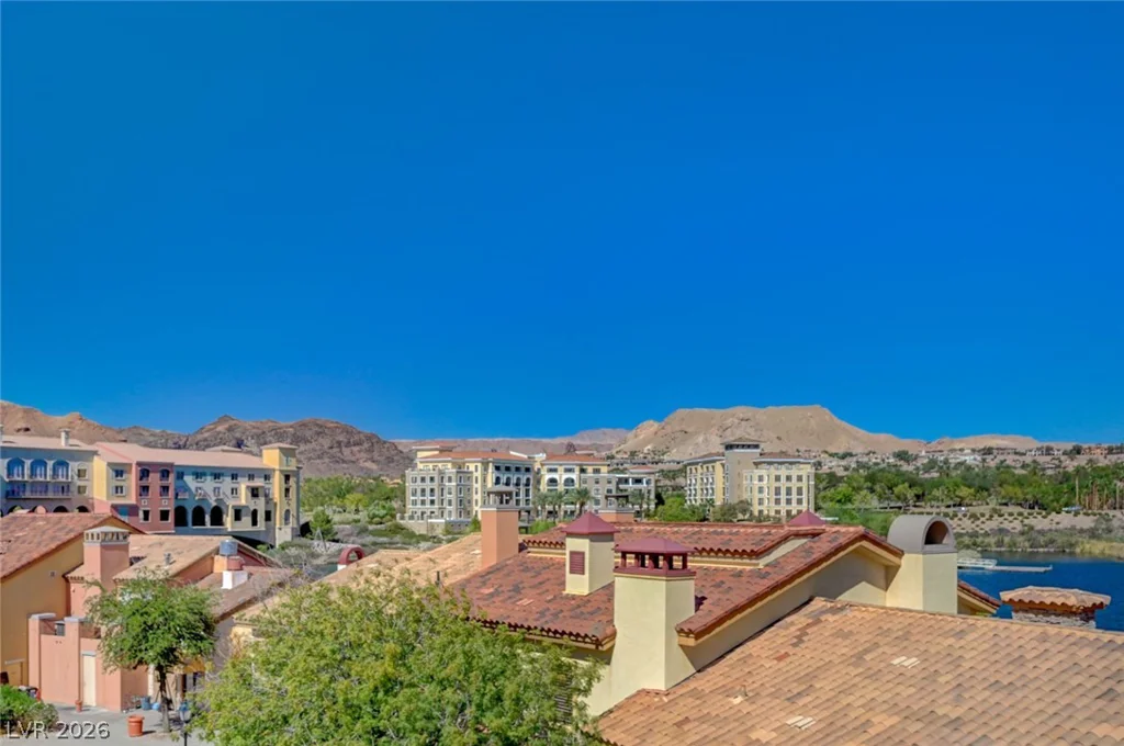 30 Strada Di Villaggio, Henderson, NV 89011