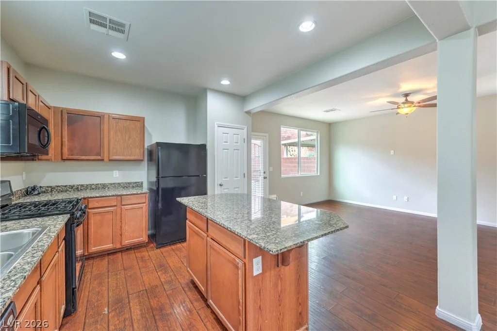 7763 Houston Peak, Las Vegas, NV 89166