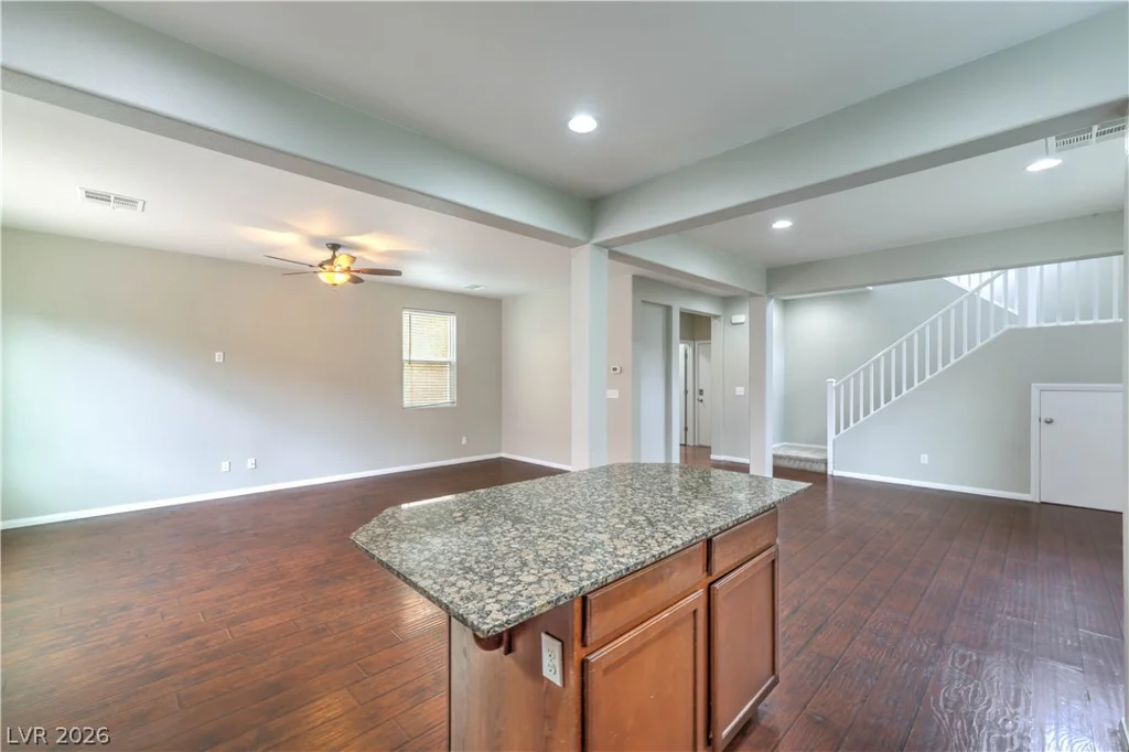 7763 Houston Peak, Las Vegas, NV 89166