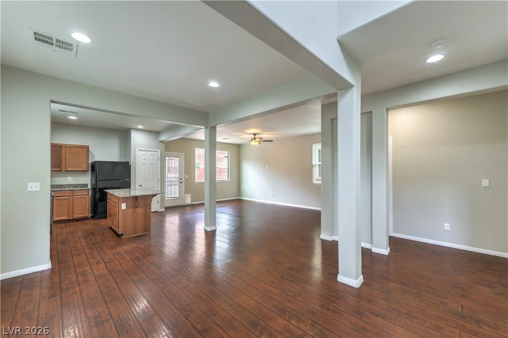7763 Houston Peak, Las Vegas, NV 89166