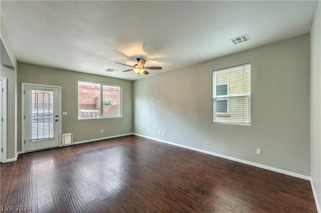 7763 Houston Peak, Las Vegas, NV 89166
