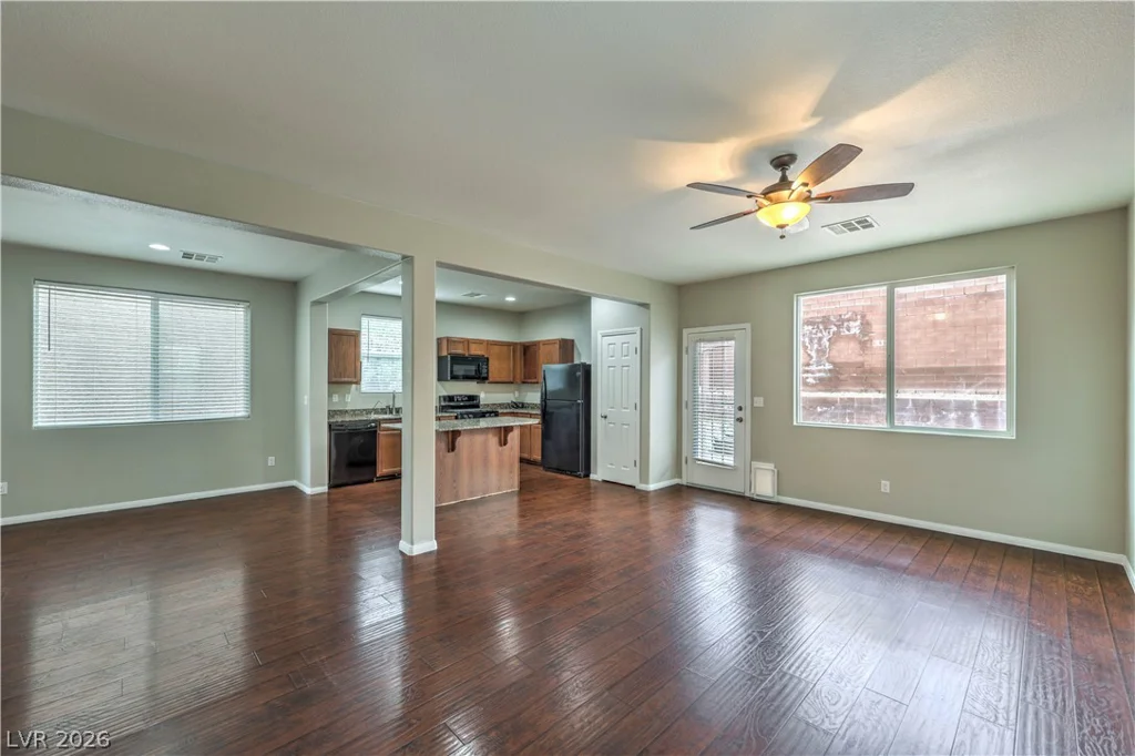 7763 Houston Peak, Las Vegas, NV 89166