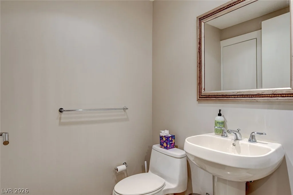 2700 Las Vegas, Las Vegas, NV 89109