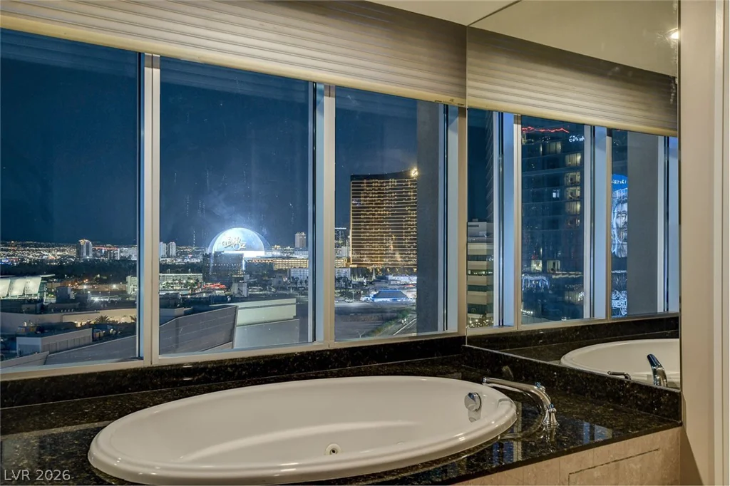 2700 Las Vegas, Las Vegas, NV 89109