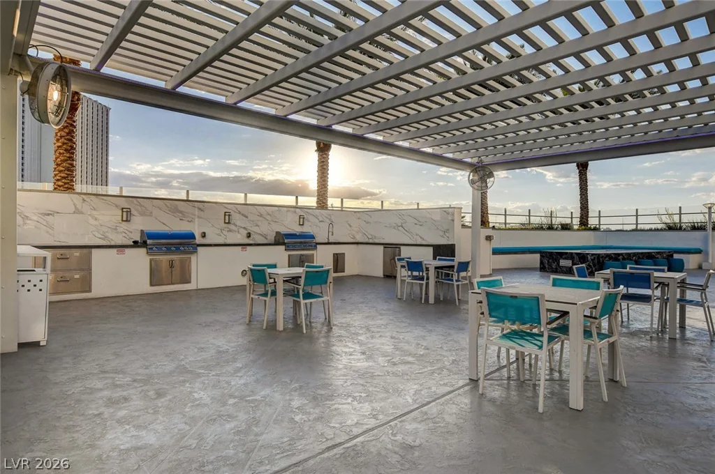 2700 Las Vegas, Las Vegas, NV 89109