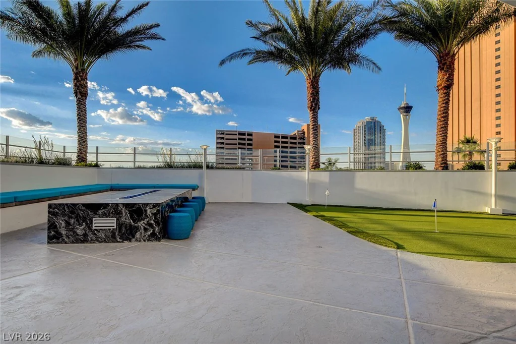 2700 Las Vegas, Las Vegas, NV 89109